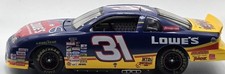 1997 MIKE SKINNER LOWES MONTE CARLO ACTION GOLD SERIES RARE 1/24 JAPAN CAR