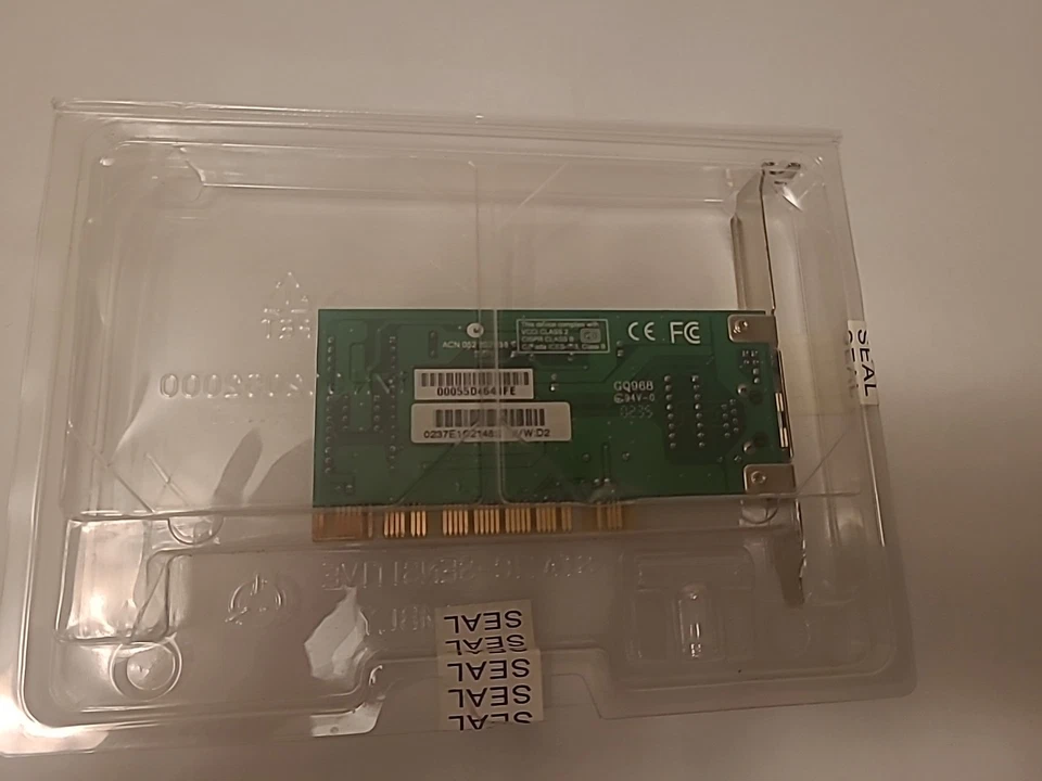 D-Link DFE-530TX+ Rev. D2 10/100MBPS Internal PCI Fast Ethernet Card DL10038C - Image 2 of 2