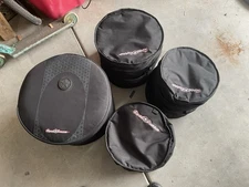 Roadrunner Drum Bag Set