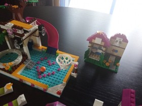 Lego Friends 41119 Heartlake Cafe 41311 Pizzeria 41008 City Pool  41315 Surf