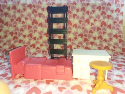 Olivia the Pig Transforming Toy House Accessory Pack