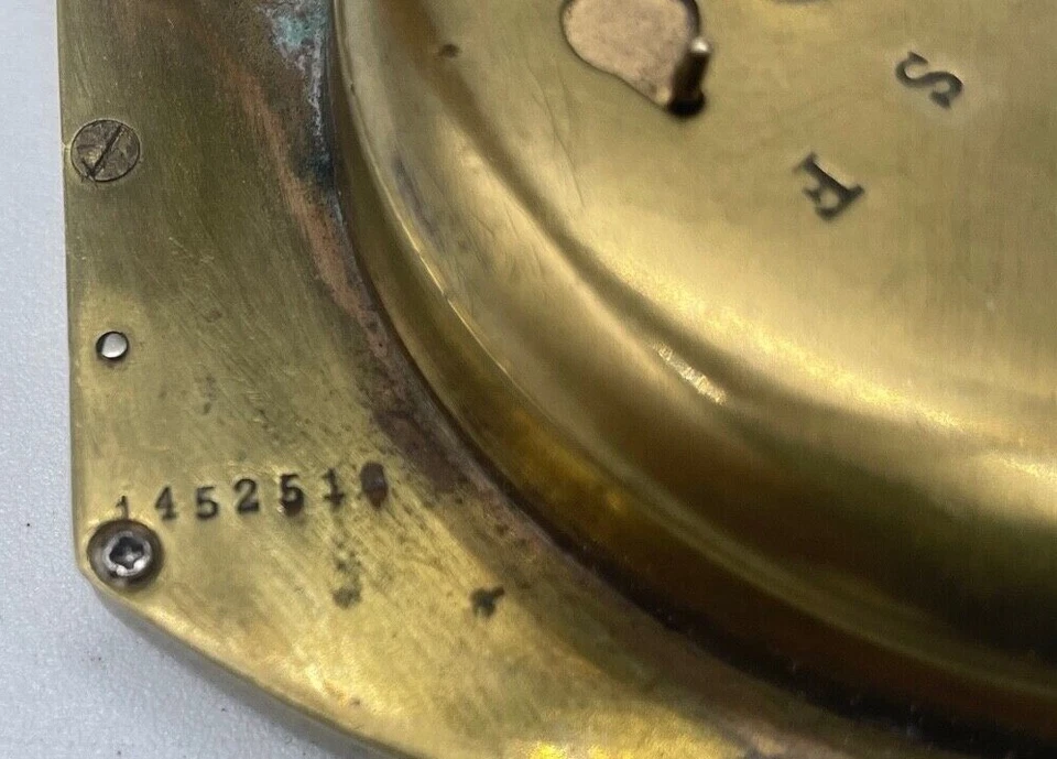 Reloj de escritorio de viaje de cabecera suizo latón metal dore antiguo raro no funciona reparación Foto 3 de 4