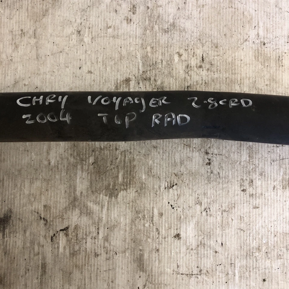 MANGUERA DE TUBO RADIADOR DE AGUA SUPERIOR CHRYSLER GRAND VOYAGER 2.8 2004-08 Foto 3 de 4