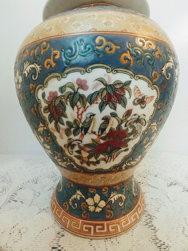 Antique Vtg Large Hand Painted Porcelain Ginger Jar w/ Lid, Scenes - Picture 6 of 12