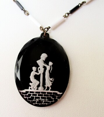 Antique Deco Reverse-Etched Black & White Cameo Glass Necklace/Shabby Chic/Boho