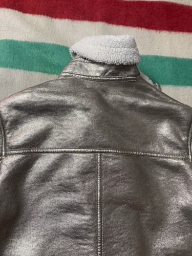 Women’s Gap Metallic Silver Gold Sherpa Biker Jacket Size Small Soft Astro Biker - Picture 4 of 21