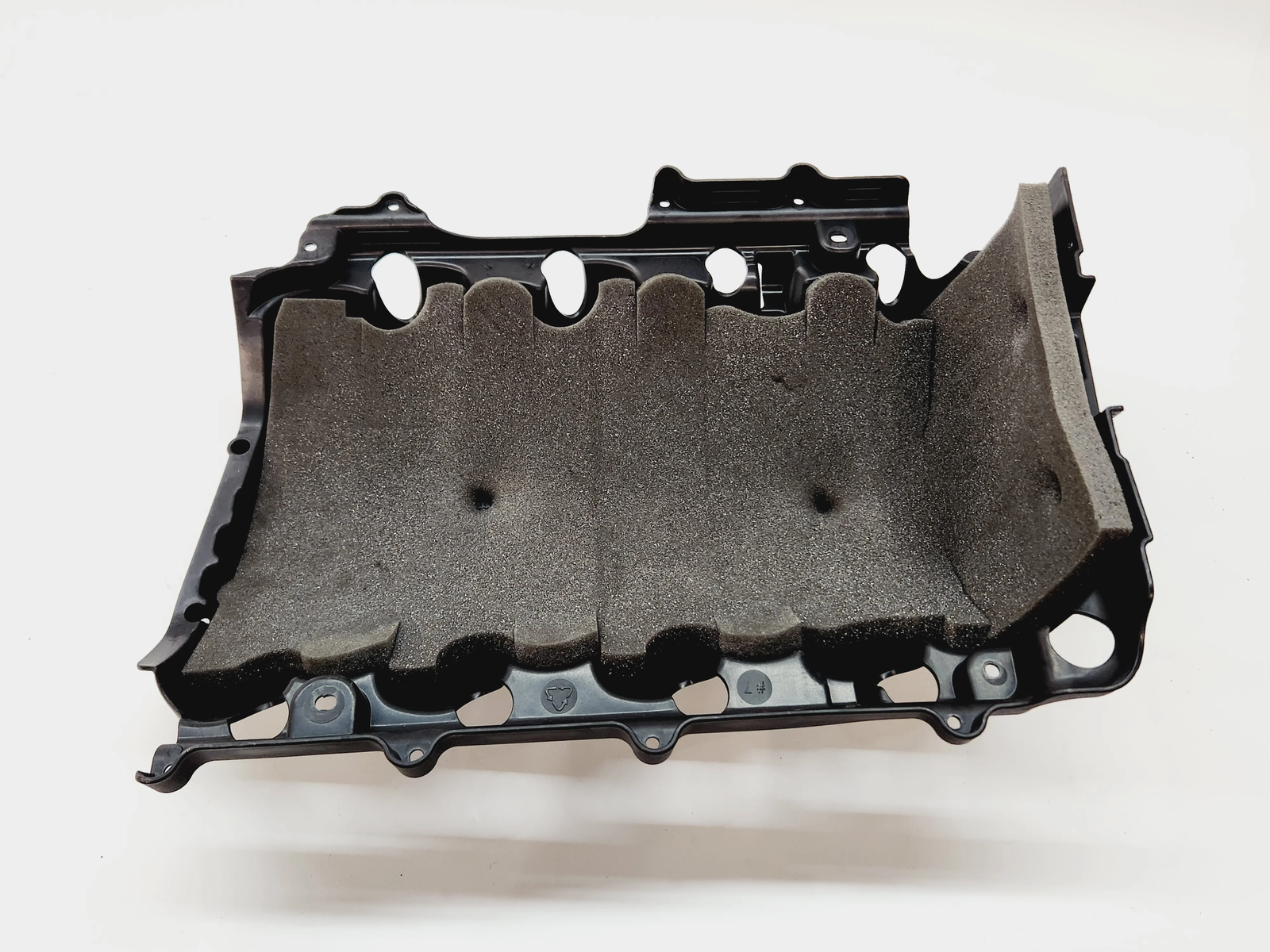 2015-2023 Chevrolet GMC Intake Manifold Engine Cover OEM GM 