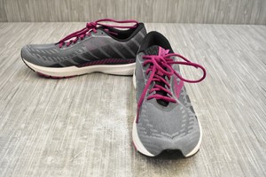 brooks ravenna 10 womens yellow