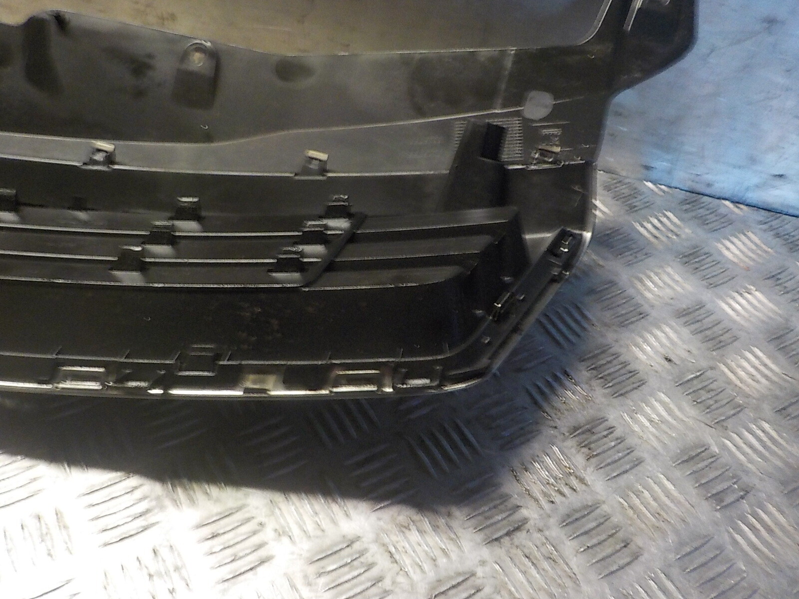 Picture 10 of 12