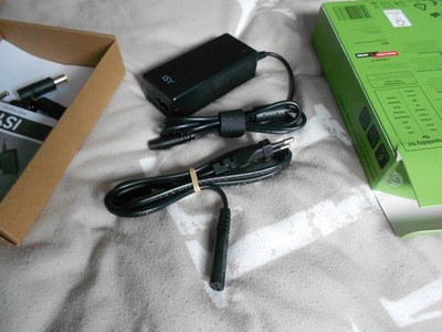 ***ISY IAC-1103-1 Netzteil, Universal power notebook power adapter, Schwarz.***