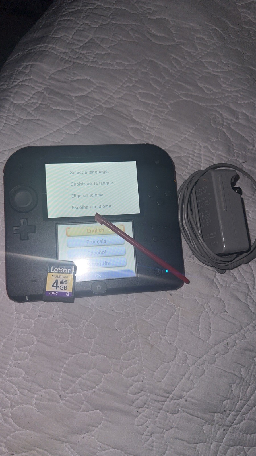 Nintendo 2DS Black n Red Excellent Condition Works Perfect  Charger Included