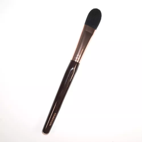 Charlotte Tilbury Foundation Brush Face Concealer Brush- - Picture 1 of 3