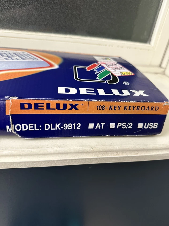 DELUX 108 Key English/Arabic Keyboard DLK-9812 New Deadstock 1997 Sealed - Image 3 of 4
