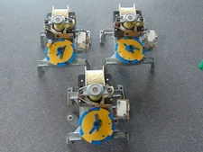 3 Used Dixie Narco 440R Blue Yellow Cams Series Soda Vending Machine Vend Motors