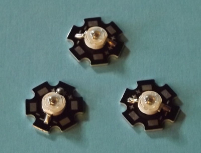 3 x 3W 740nm IR POWER  LED on HEATSINK Kühlkörper Emitter Infrarot Infrared 5mm