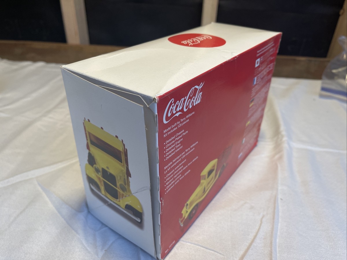Lindberg 1934 Coca-cola Ford Delivery Truck Model Kit 72198