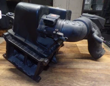 06-08 HYUNDAI SONATA 2.4L AIR CLEANER FILTER BOX W/ RESONATOR MASS FLOW SENSOR