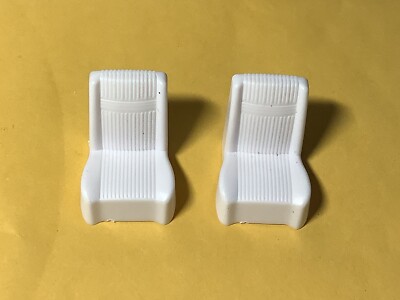 1/25 scale model car kit 64 Olds Cutlass Stock Or Custom Bucket Seats No Box