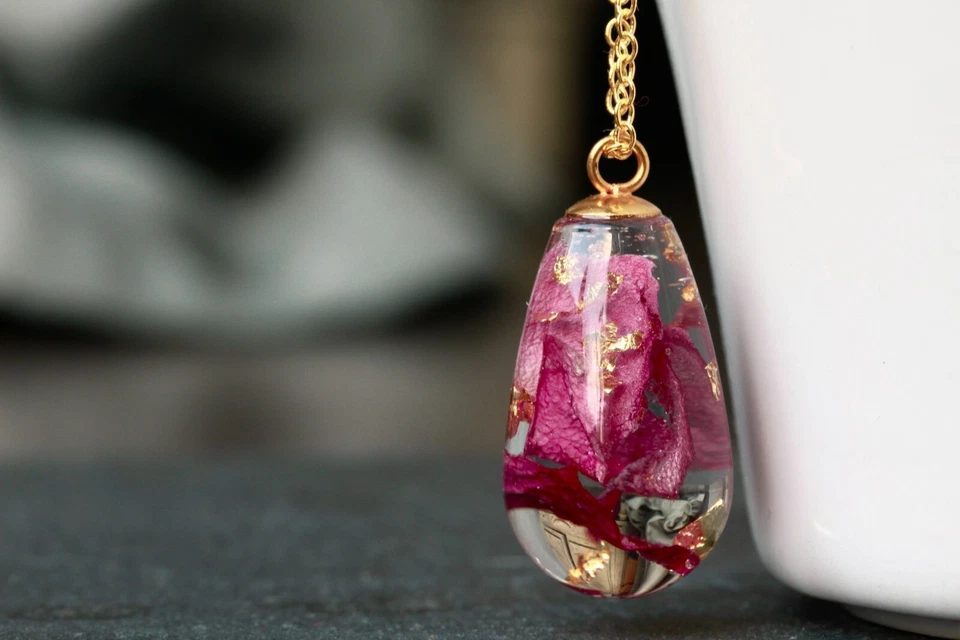 Kette Rosen Blattgold Blütenschmuck romantisch Geschenkidee Frau Freundin Mutter - Bild 3 von 4