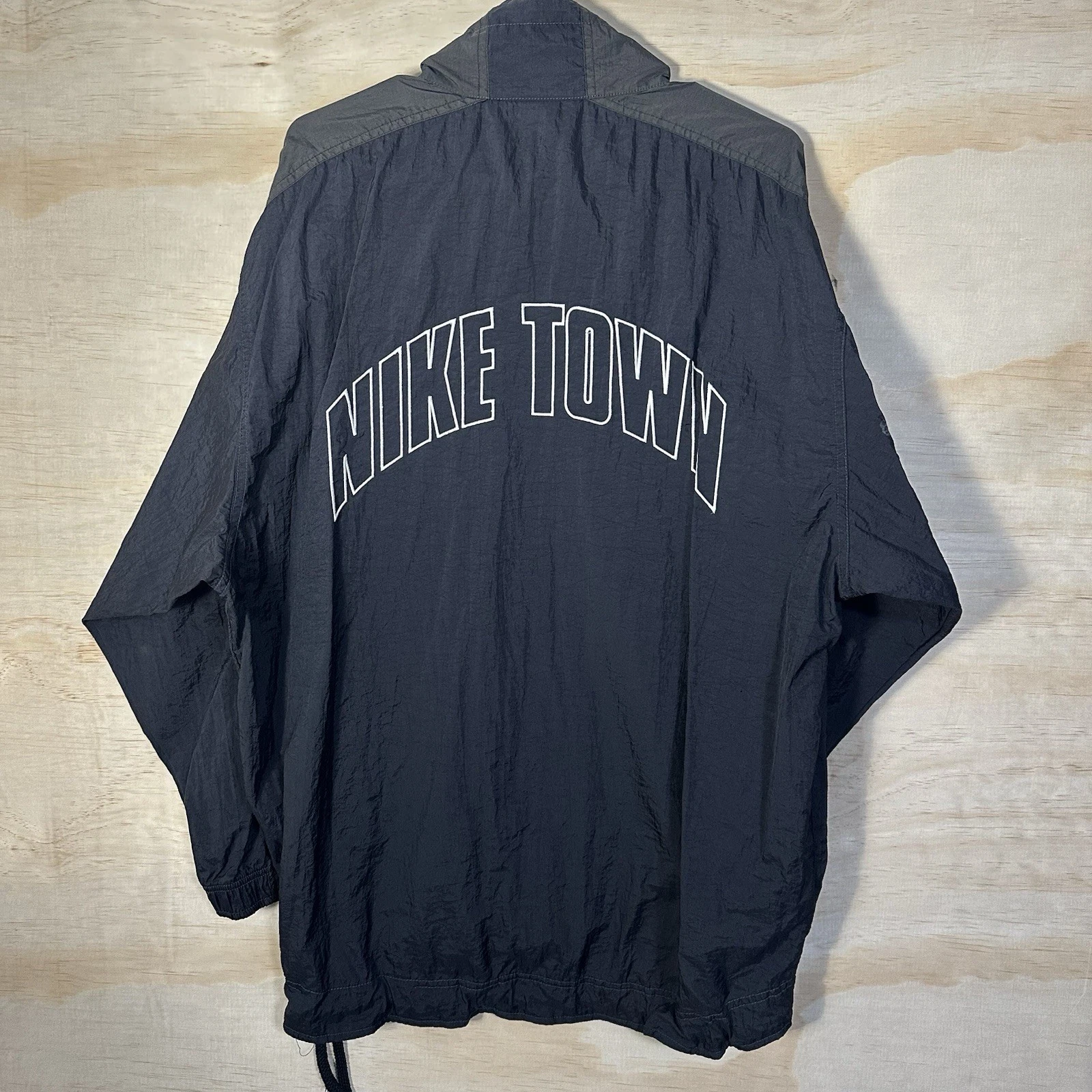 Vintage 90s Nike Town Zip Swoosh Logo Warm Up Jacket Windbreaker Men LARGE Baggy