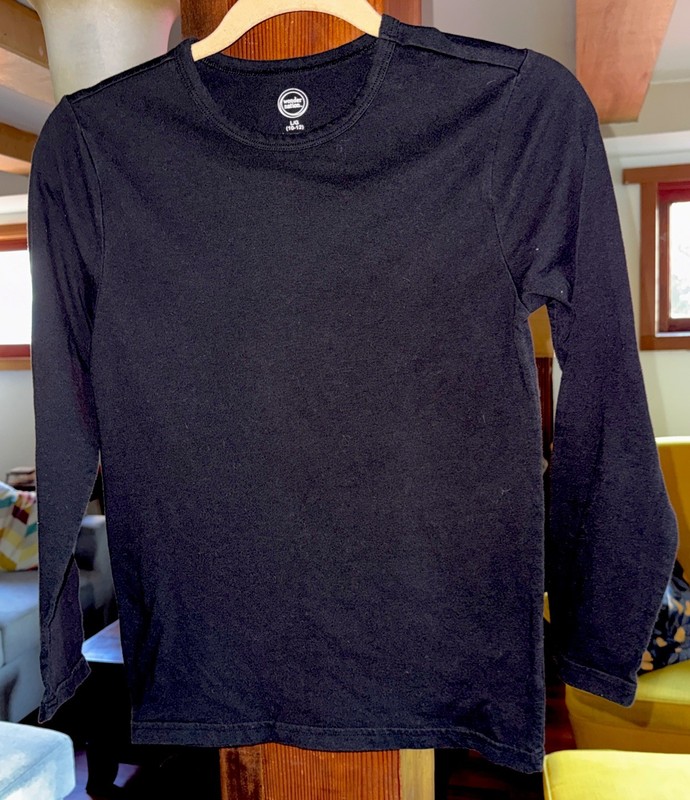 one nation - Girls Black, Long Sleeve, Cotton/Polyester T-Shirt - Large 10/12