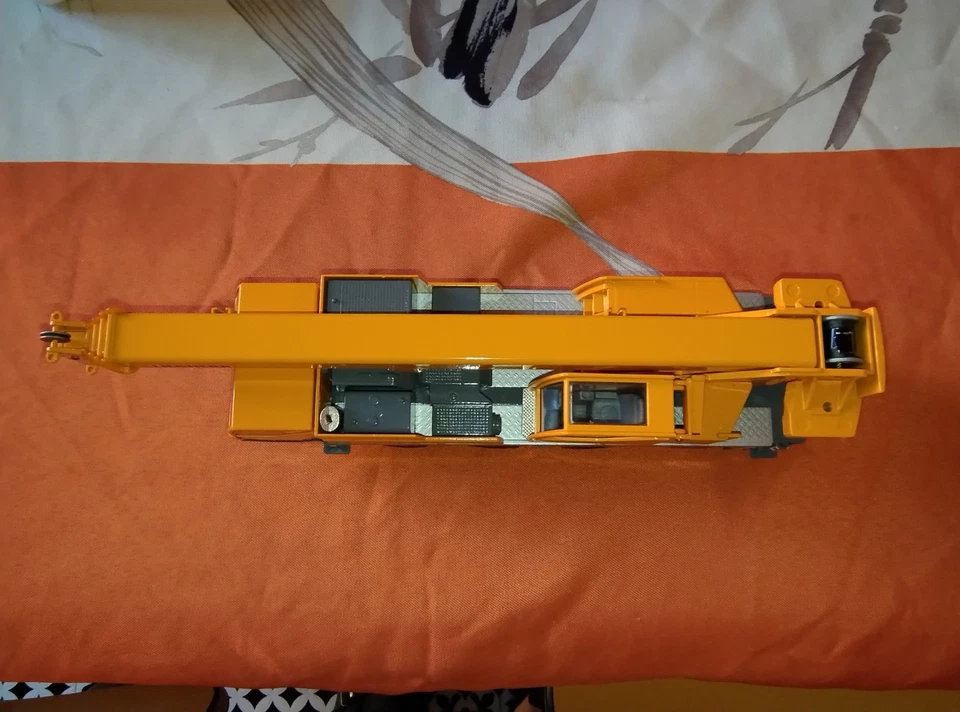 Liebherr 1060/2 Conrad 1:50 (no wsi o nzg) - Immagine 3 di 4