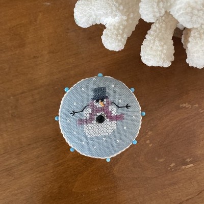Drawn Thread Snowman Keeper Pin Box Completed