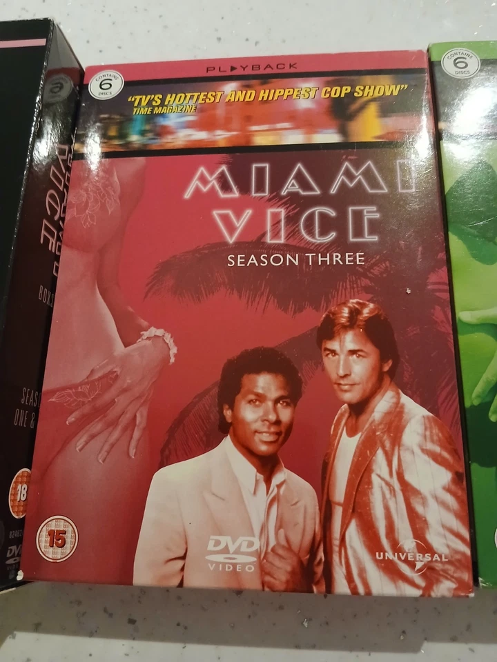 Miami Vice The Complete Box Set Plys An Additional DVD - Image 3 of 4