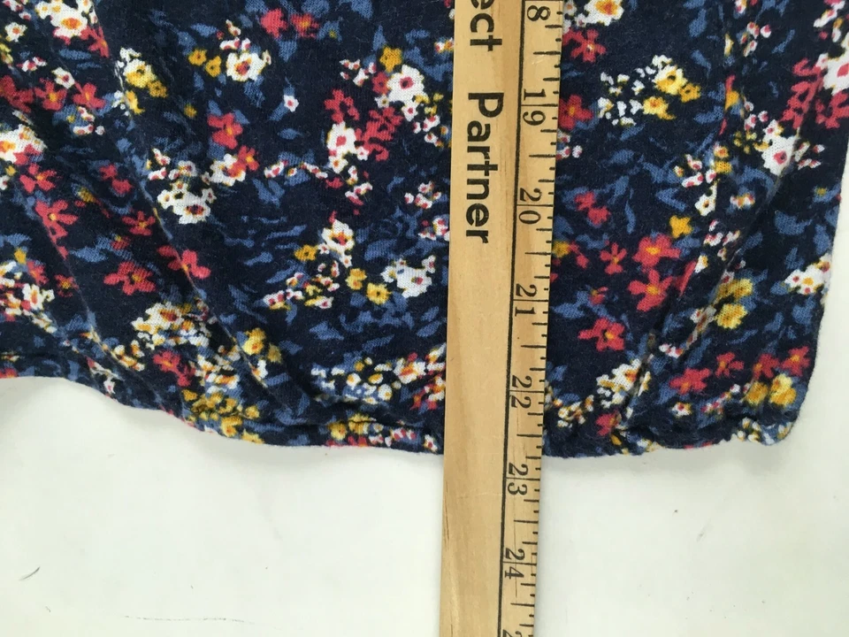 Ruff Hewn Top Blouse Size Petite Large Casual Knit V neck Floral Long Sleeve - Image 4 of 4