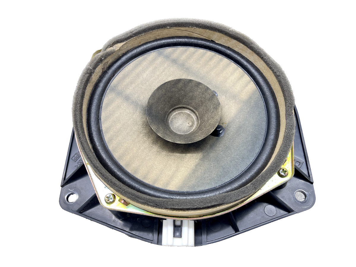 Toyota 861600 C 030 Genuine OEM Factory Original Front Dr Speaker