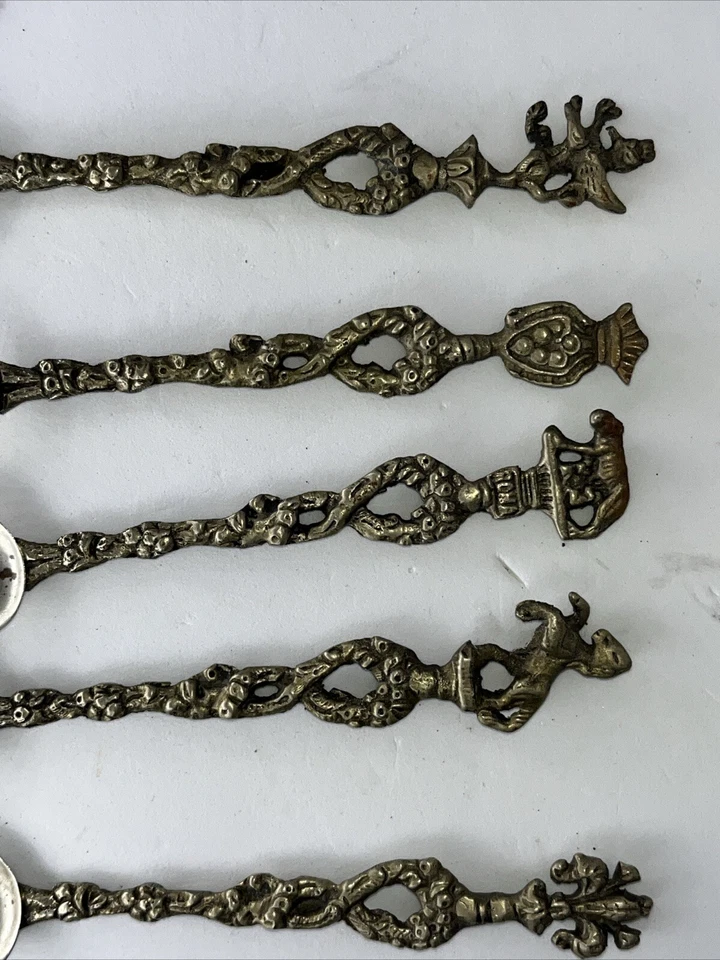 Juego de cuchara pala Italia recuerdo vintage adornado león caballo Cupido - ¿sal/azúcar? Foto 4 de 4