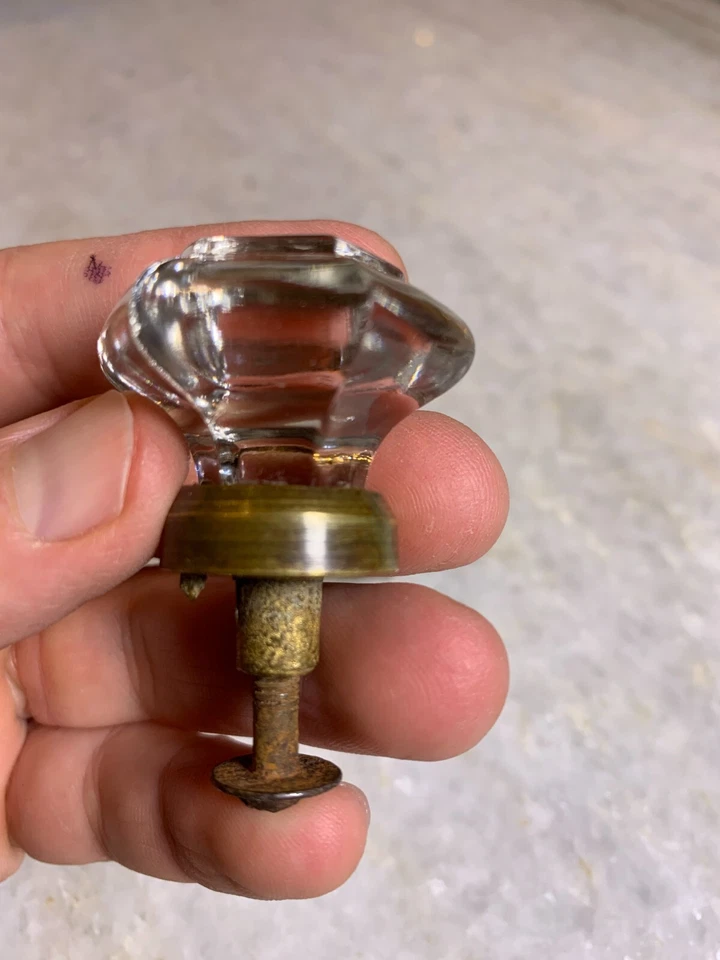 Par de manijas pequeñas de vidrio antiguo cristal latón manijas perillas tiradores Foto 3 de 4