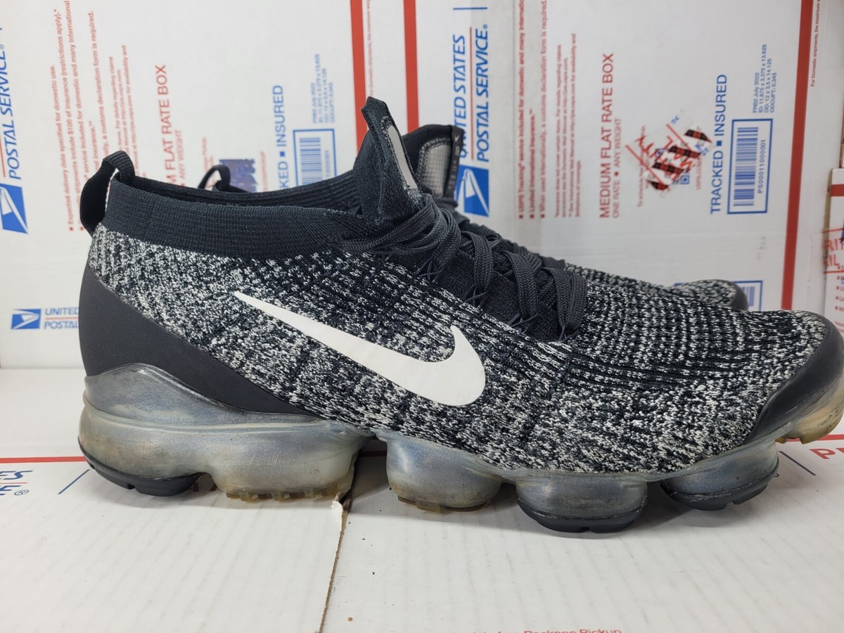 flat vapormax