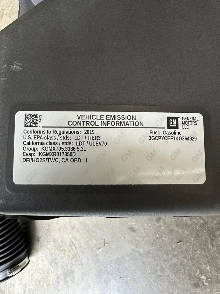 2019+ OEM Chevrolet Silverado 1500 5.3l Air Cleaner 84412395 and 84493960 - Image 2 of 4