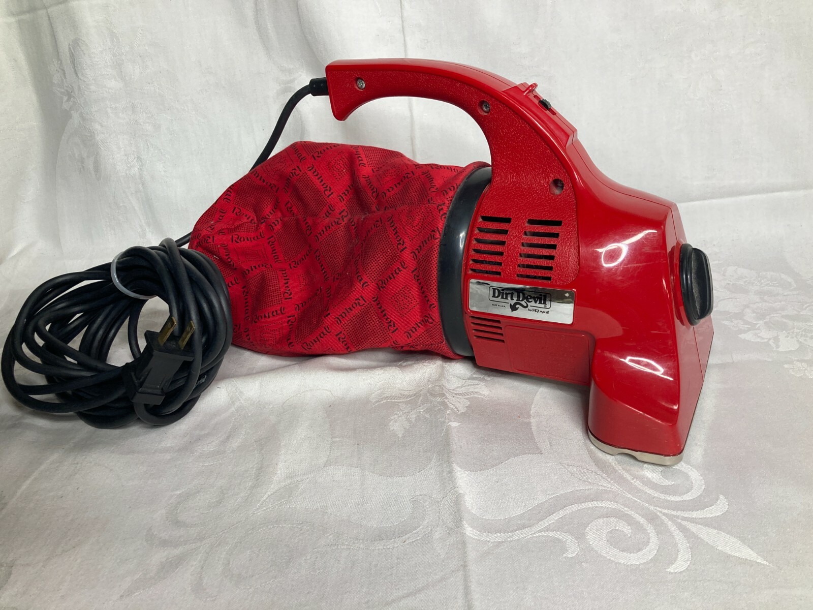 Dirt Devil 103 купить в Америке, лот 