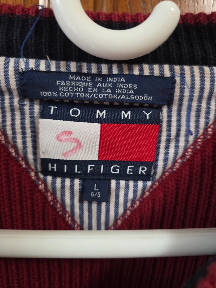 Vintage 90’s Tommy Hilfiger Heavy Cotton Crewneck Sweater Size Large Maroon  - Image 2 of 3