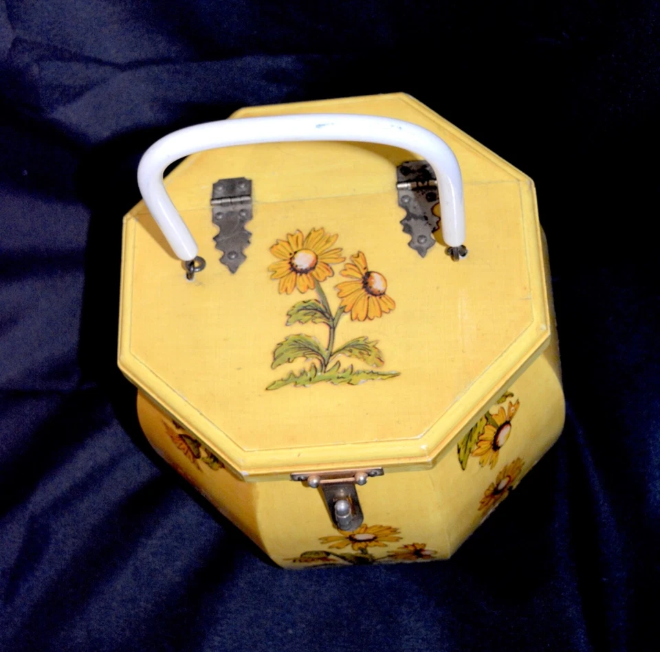Vintage Wooden Decoupage Octagonal Dandelion Box Purse Carryall Bag handbag - Image 2 of 4