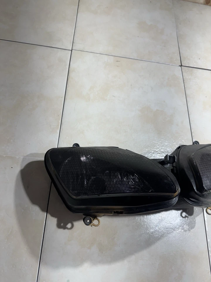 2002 yamaha r1 Headlights - Image 2 of 4