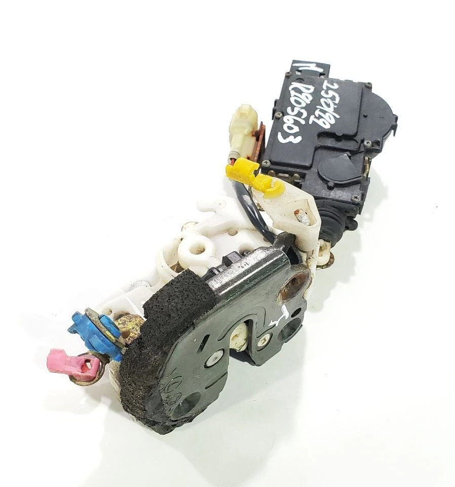 Subaru SVX 1992 OEM actuador de bloqueo de puerta delantera derecha  Foto 3 de 4