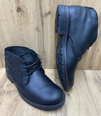 Clarks Men Morris Peak Pebbled Leather Waterproof Chukka Boots Size 13 M