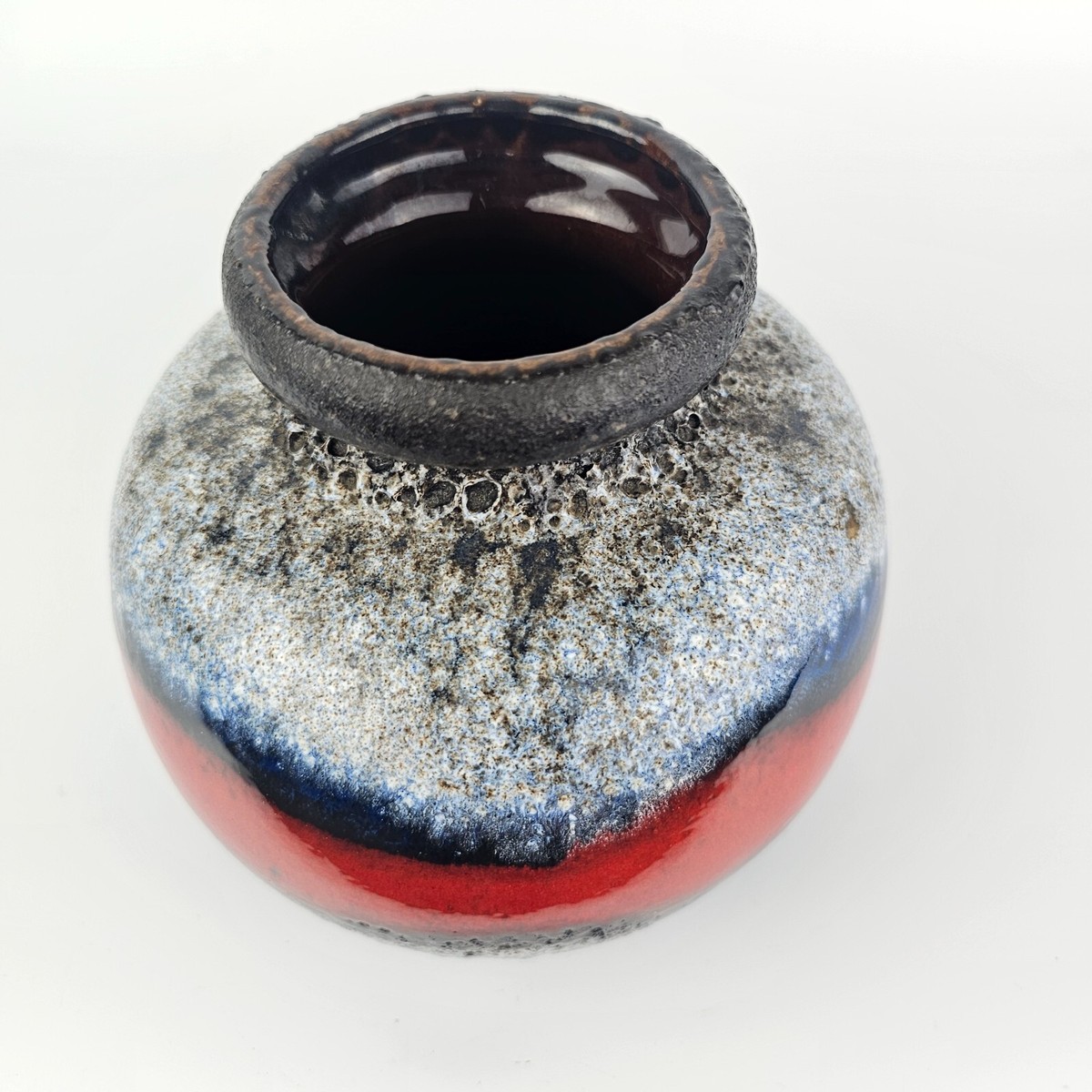 Vintage West German Fat Lava vase made by Scheurich. Shape number 