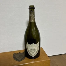 Dom Pérignon White Empty Bottle - Vintage 1990 with Special Wood Box