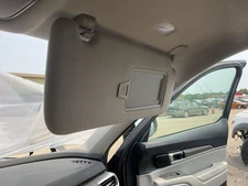 Passenger Right Sun Visor With Sunroof Fits 20-23 TELLURIDE 2040255
