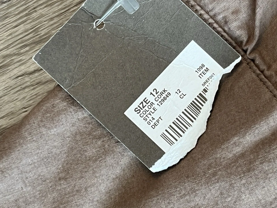 全新带标签 Merona 女式裙 Midi 花卉刺绣 12 码软木棕色 — 第 3/4 张图片