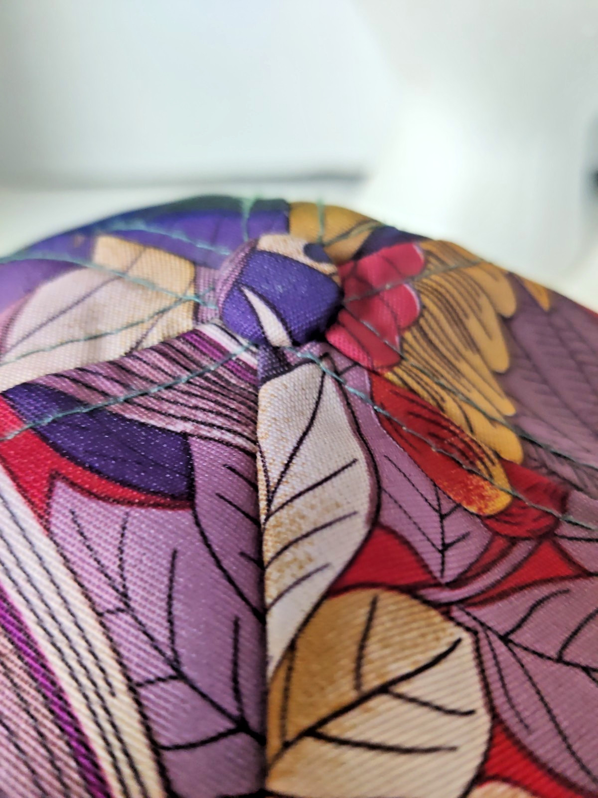 NOS ~ 1990S MILLER GENUINE DRAFT (SAN SUN) TROPICAL/HAWAIIN SNAPBACK TRUCKER HAT