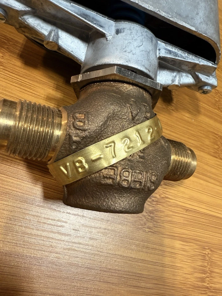 Brand New Schneider Electric VB-7212-000-4-2 Valve Body, 2-Way 1/2” - Image 2 of 4