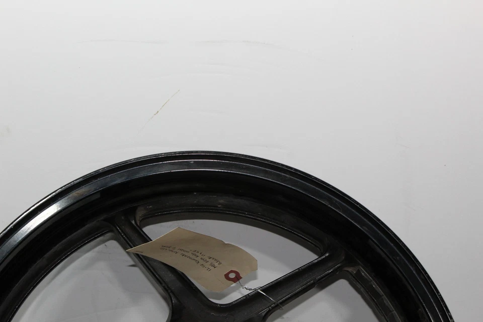 Rueda trasera 12-16 Kawasaki Ninja 650 ABS OEM 6 radios negra 17x4,5" Foto 2 de 4