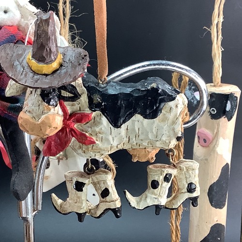 Cow Christmas Ornaments Lot 31 Wood Santa Metal Resin Ceramic Fabric Primitive - Picture 9 of 24