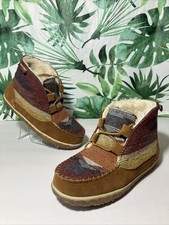 Minnetonka Womens Torrey Lined Slipper Boot 40143W Size 6 M Multicolor
