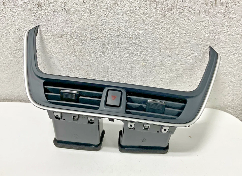 Nissan Máxima 2017 tablero ventilación de aire central 687504RA0A OEM Foto 2 de 4